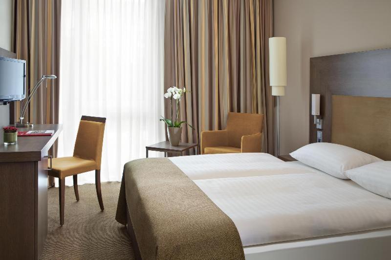 Double Room,1276699522:JPEG